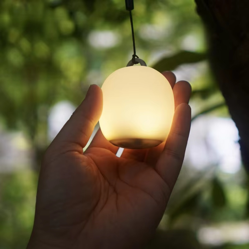 Mini Egg-Shaped Squeeze Silico - Camping Solar Lantern ulasan dan harga